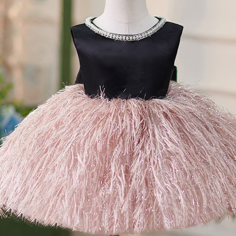 Sleeveless Pearl Neck Feather Dress