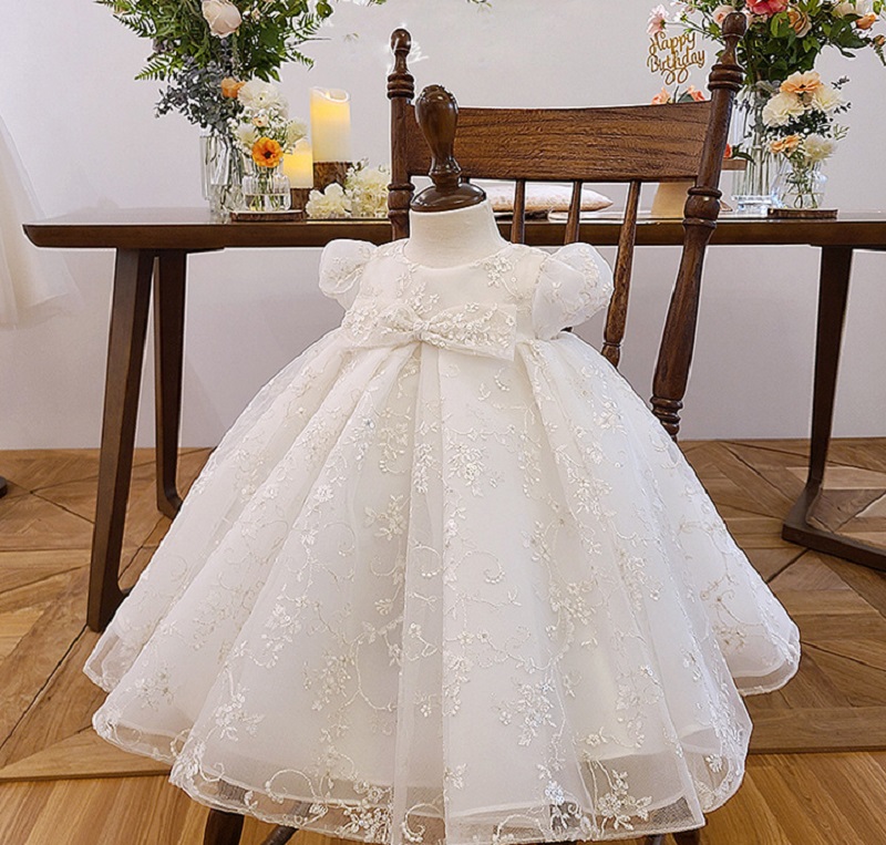 Luxury Flower Embroidery Tulle Dress